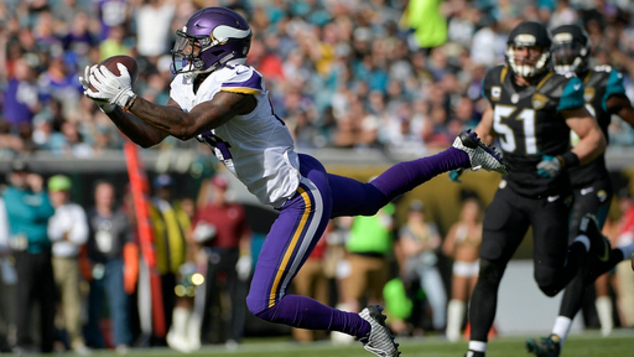 Vikings beat Jaguars 25-16 for 1st road win since September (Dec 11, 2016)